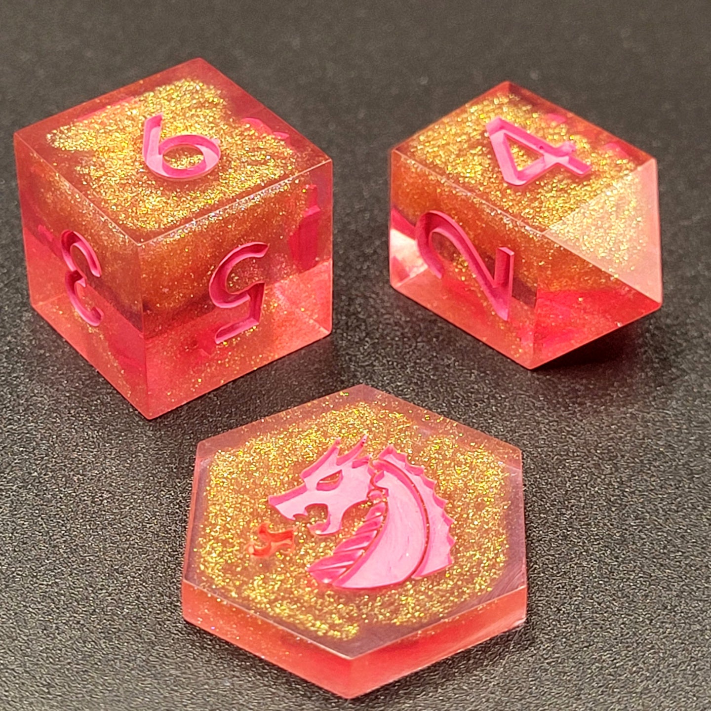 Primadona - 7 piece set with Coin