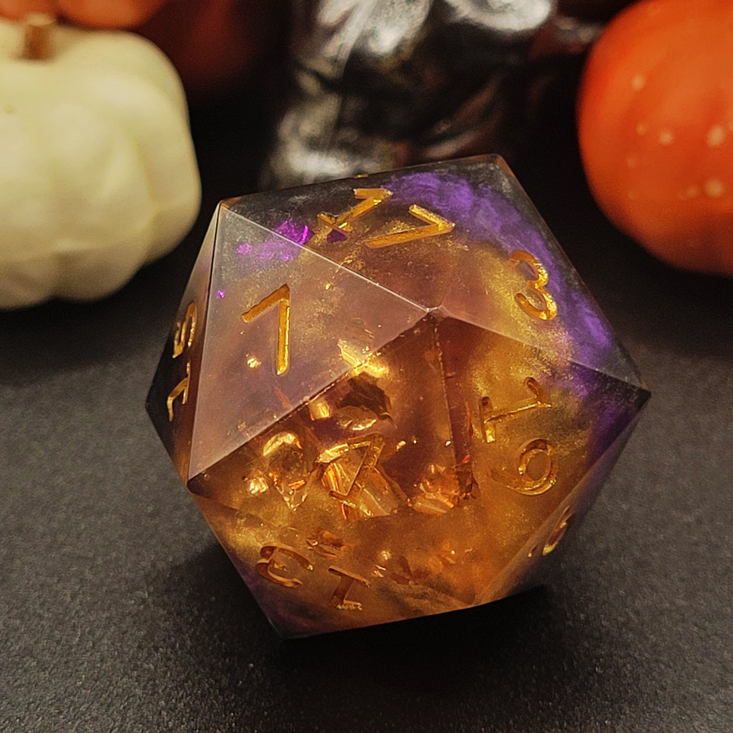 Halloween - Single Chonk D20