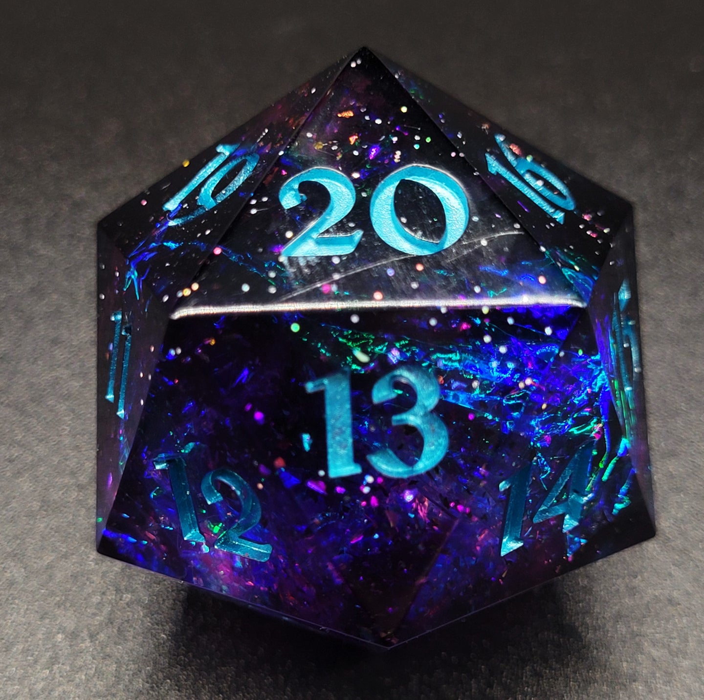 Dark Space - Spindown Mega Chonk D20