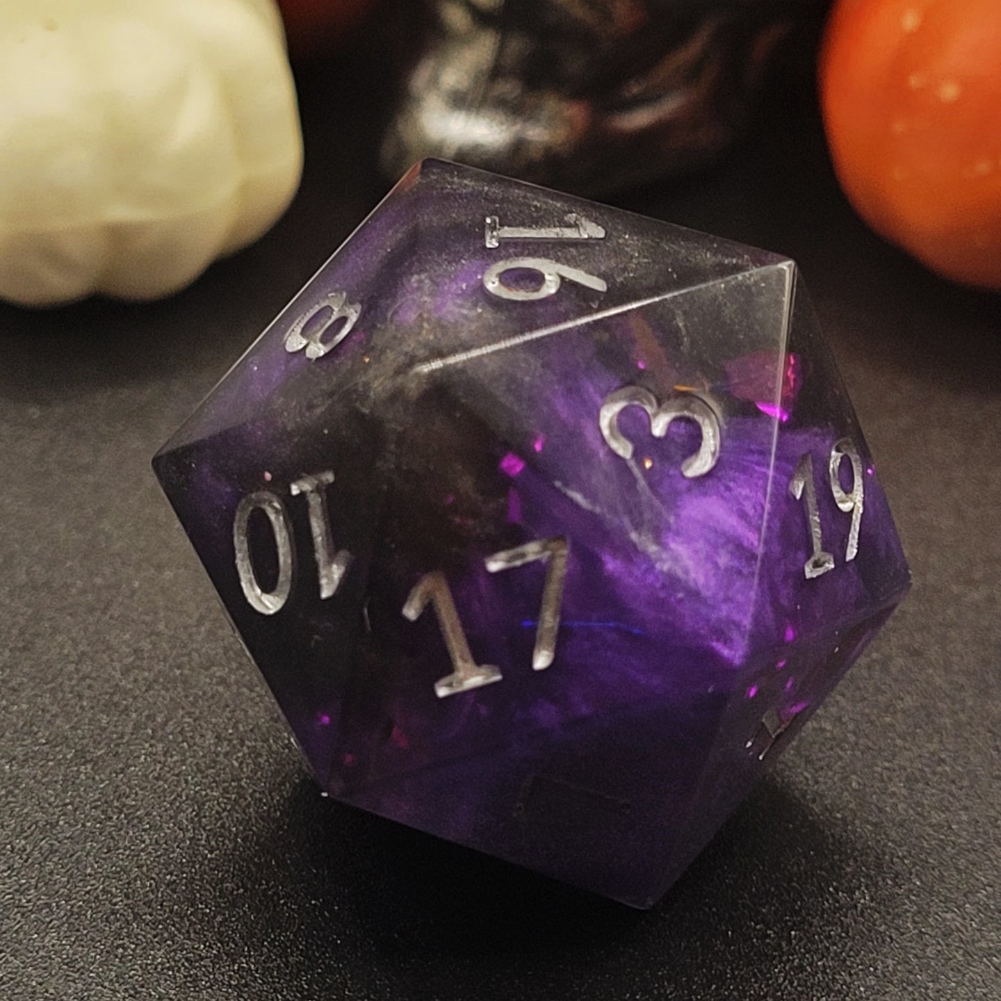 Witch's Cauldron - Single Chonk D20