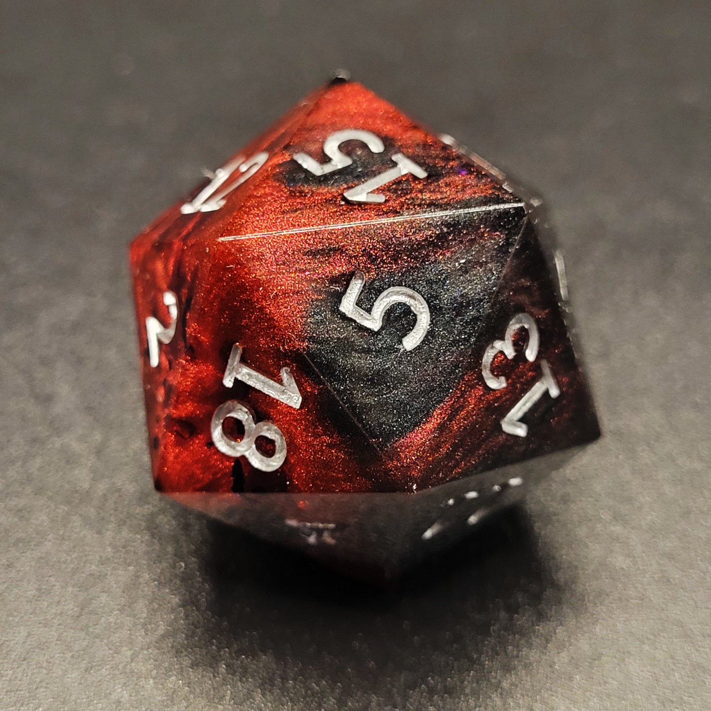 Black Red - Single Chonk D2O