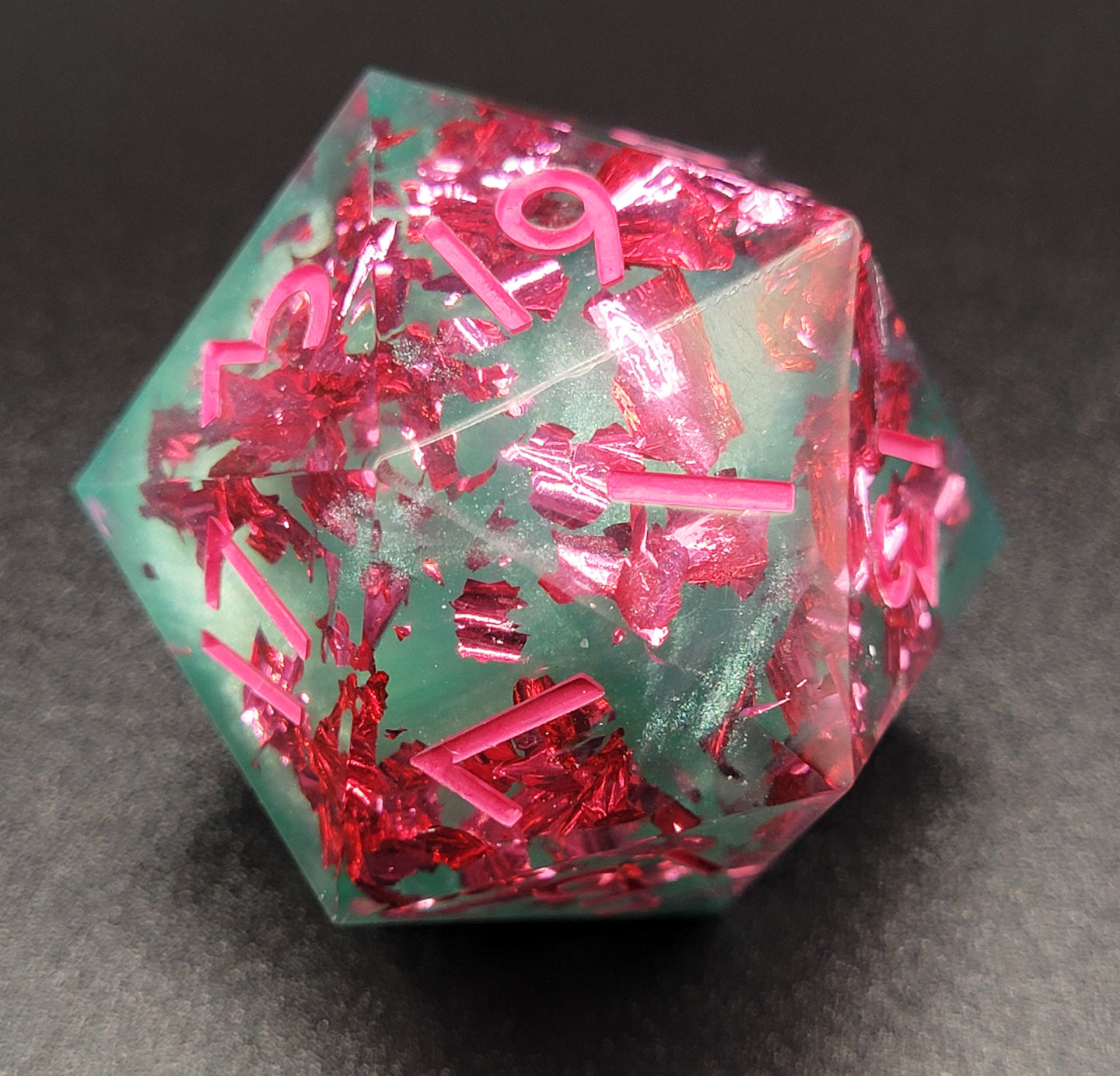 Sakura - Mega Chonk D20