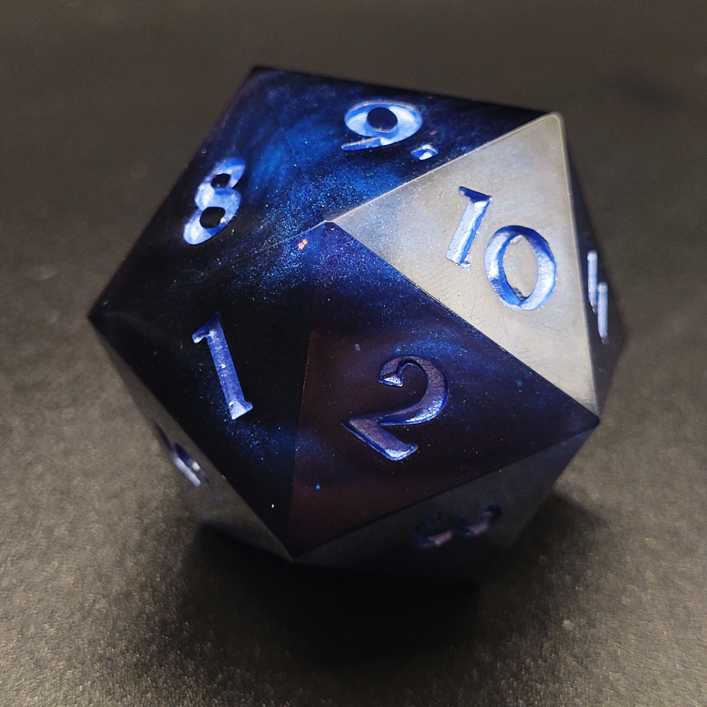 Blue and Black - Spindown Mega Chonk D20