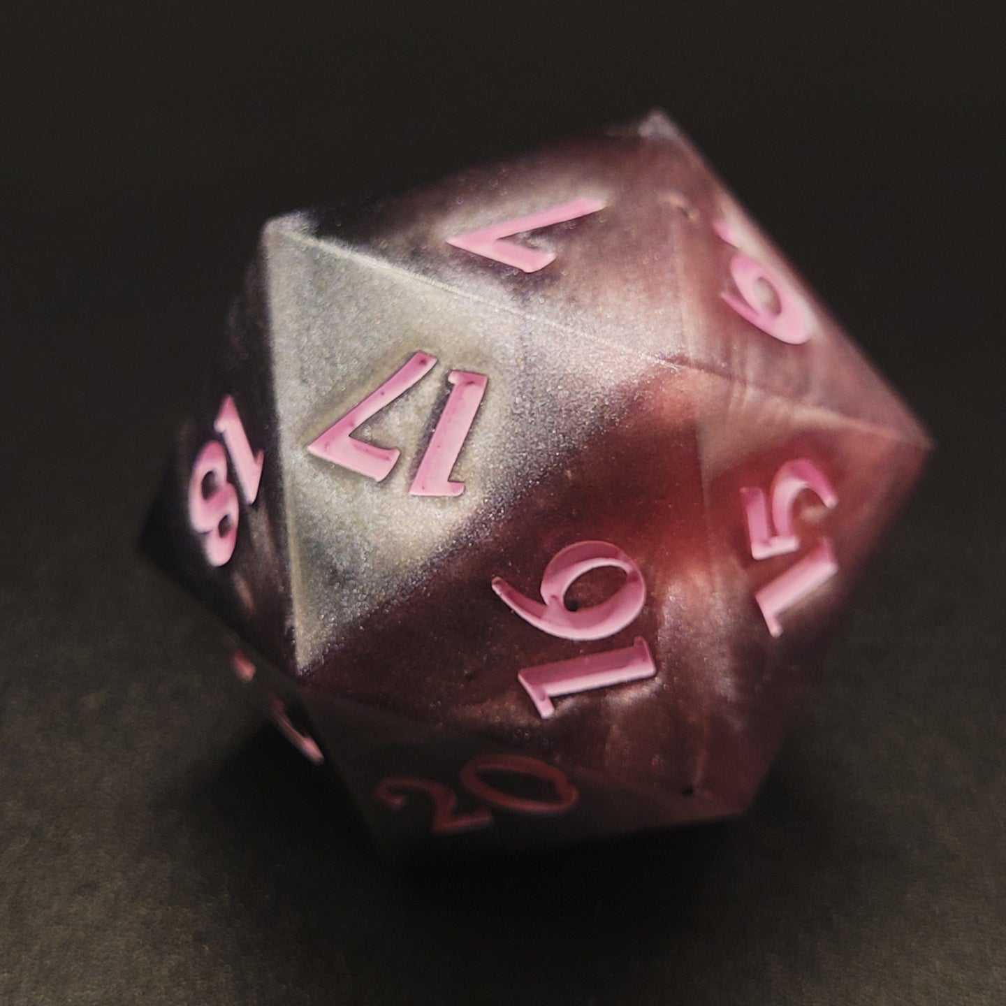 Black and Pink - Spindown Mega Chonk D20