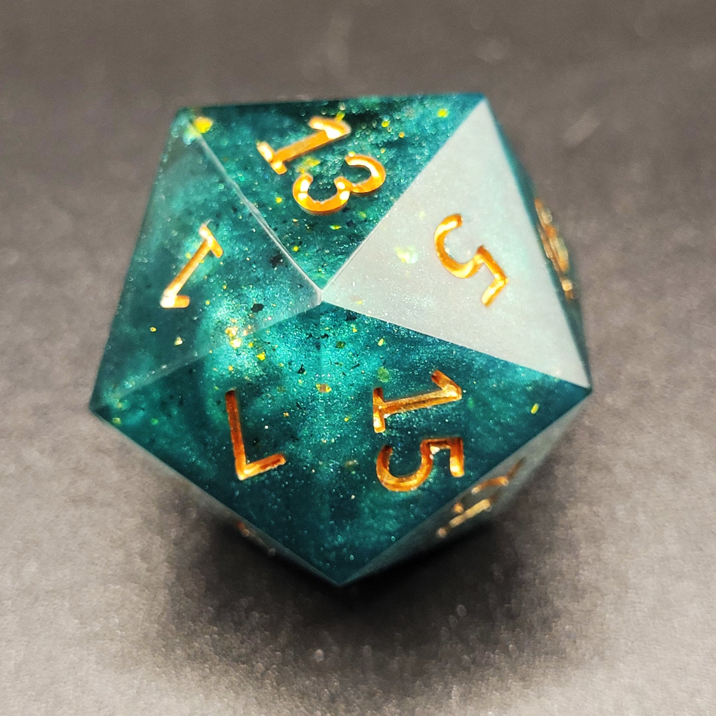 Glenwood - Single Chonk D2O